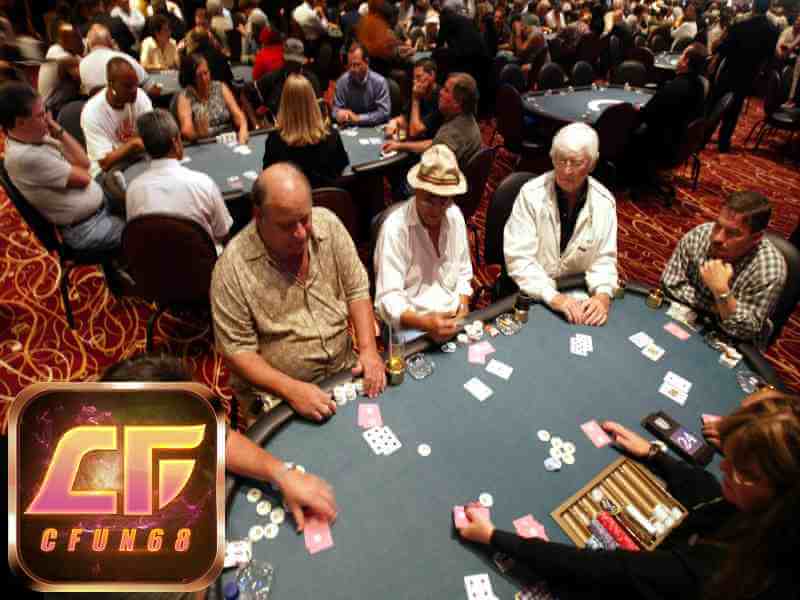 Hướng dẫn cách chơi bài Poker - game bài hot nhất tại cổng game Cfun